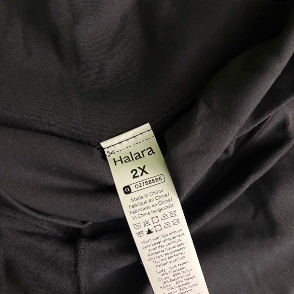 HALARA Activewear Shorts - Picture 3 of 4